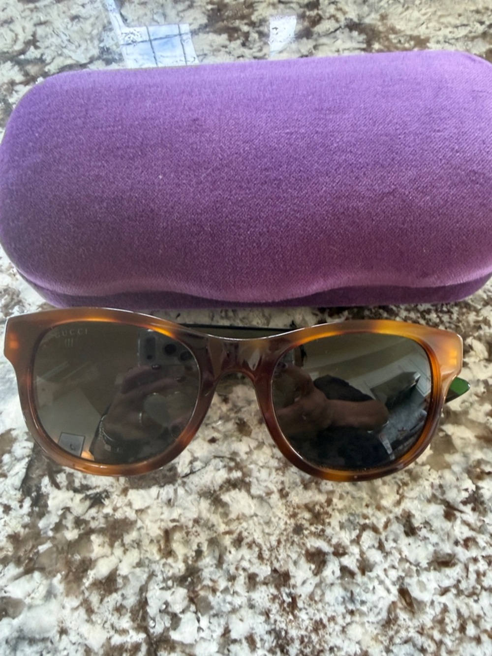 Gucci Brown Tortoiseshell Frame Sunglasses with Dark Lenses